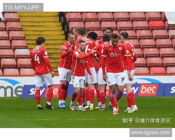 伯顿与查尔顿实力对比分析谁将在赛场上占据优势